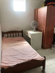 Blk 221 Bukit Batok East Avenue 3 (Bukit Batok), HDB Executive #568281201
